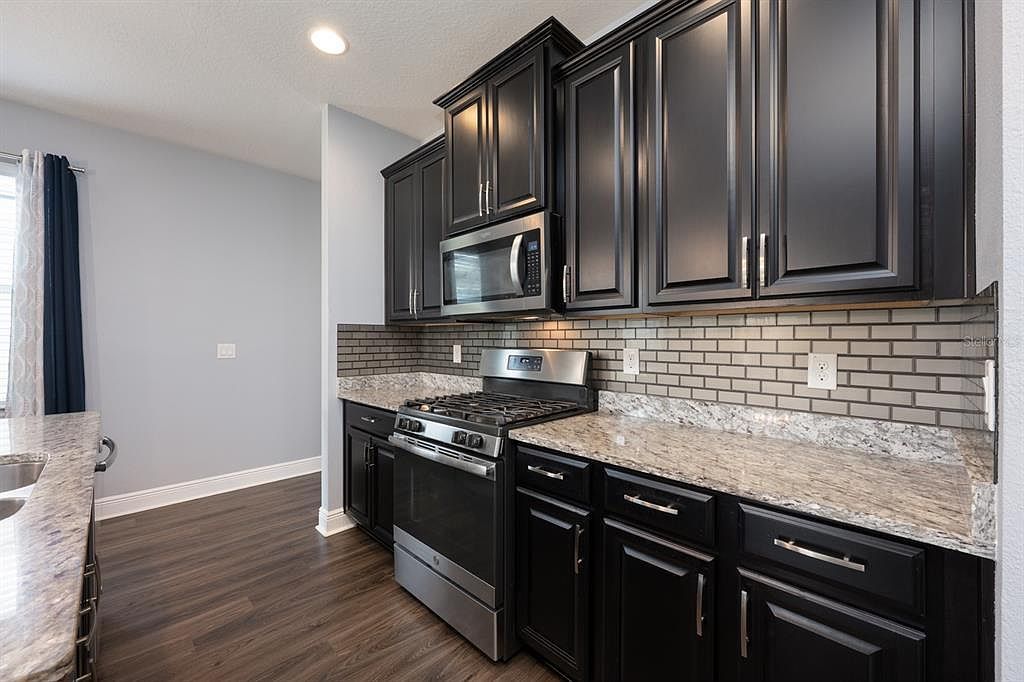 1398 Riley Cir Deland, FL 32724 - Thumbnail 5