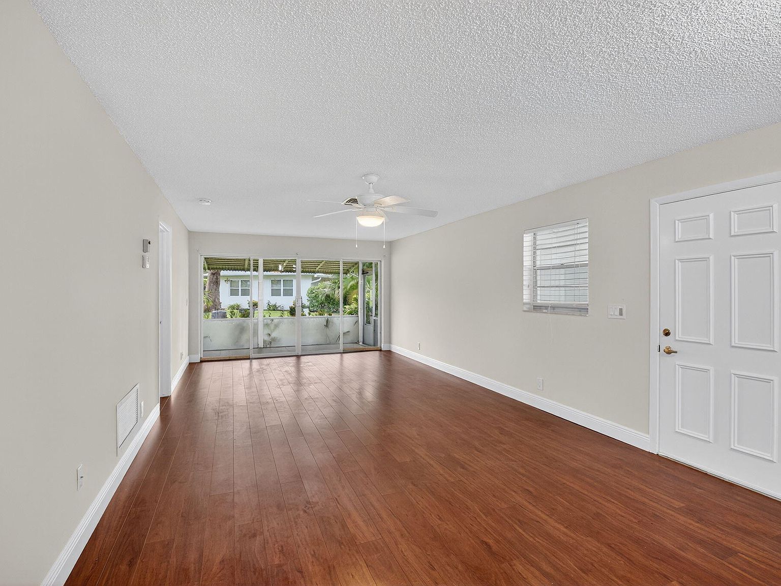 801 Meadowlark Ln Delray Beach, FL 33445 - Thumbnail 5