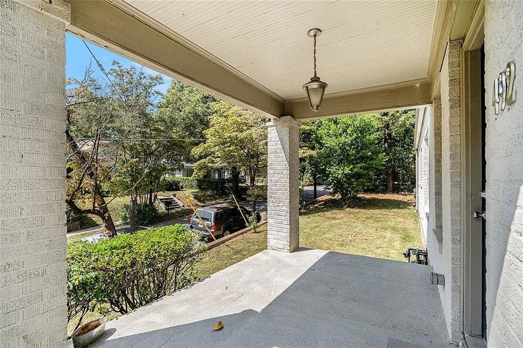 492 Hemlock Cir SE Atlanta, GA 30316 - Thumbnail 5