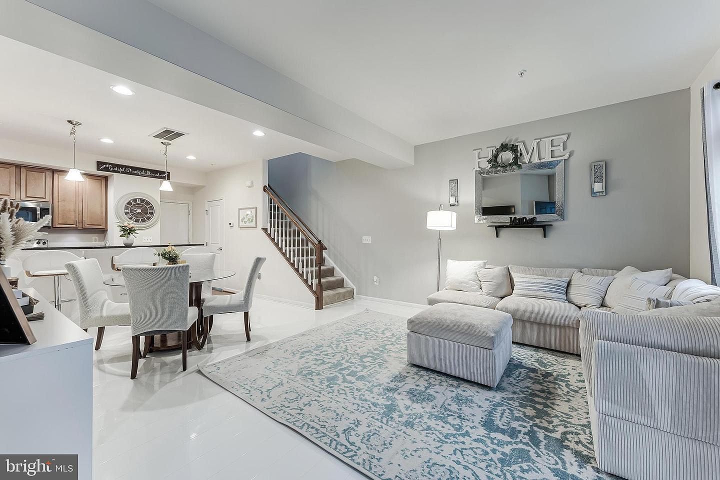 6908 Kona Dr Gainesville, VA 20155 - Thumbnail 5