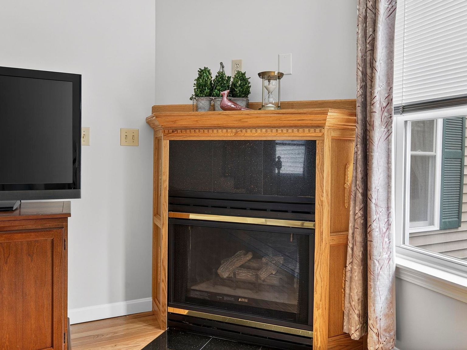 30 Charter St Unit 14 Exeter, NH 03833 - Thumbnail 5