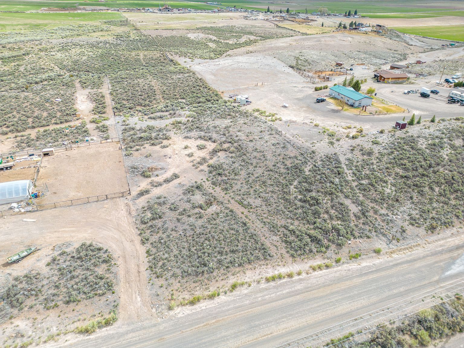 1400 E Highline Rd Loa, UT 84747 - Thumbnail 5