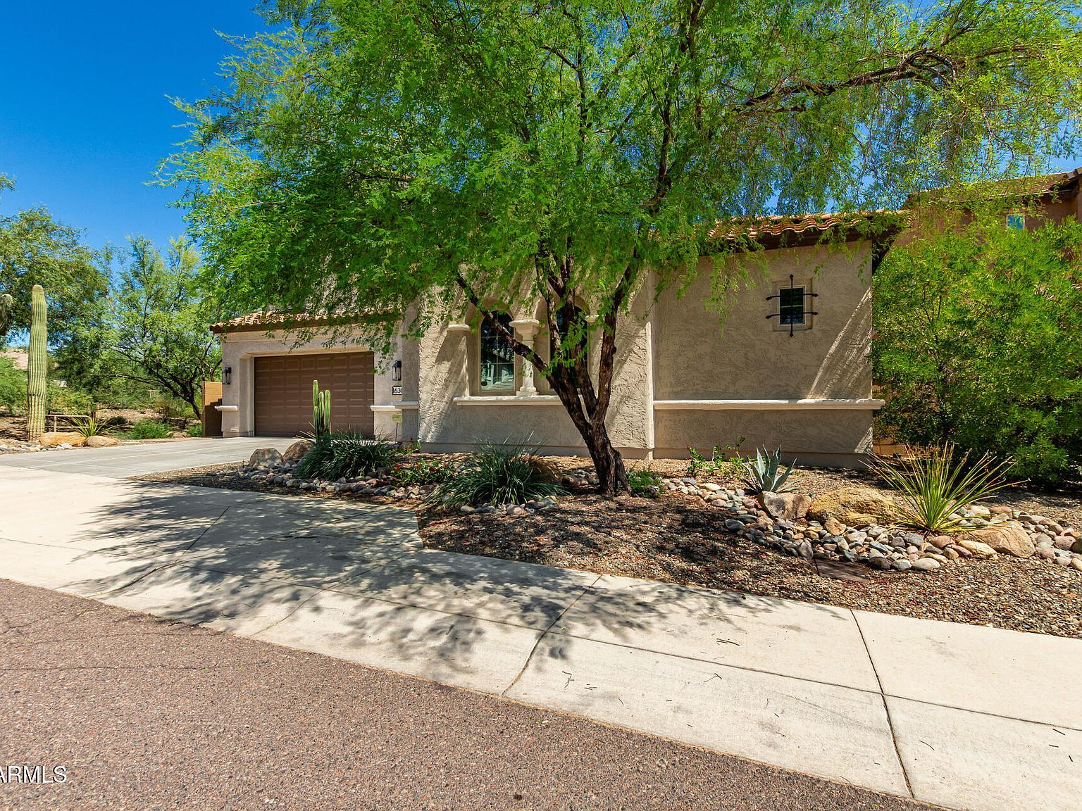 1630 W Blaylock Dr Phoenix, AZ 85085 - Thumbnail 5