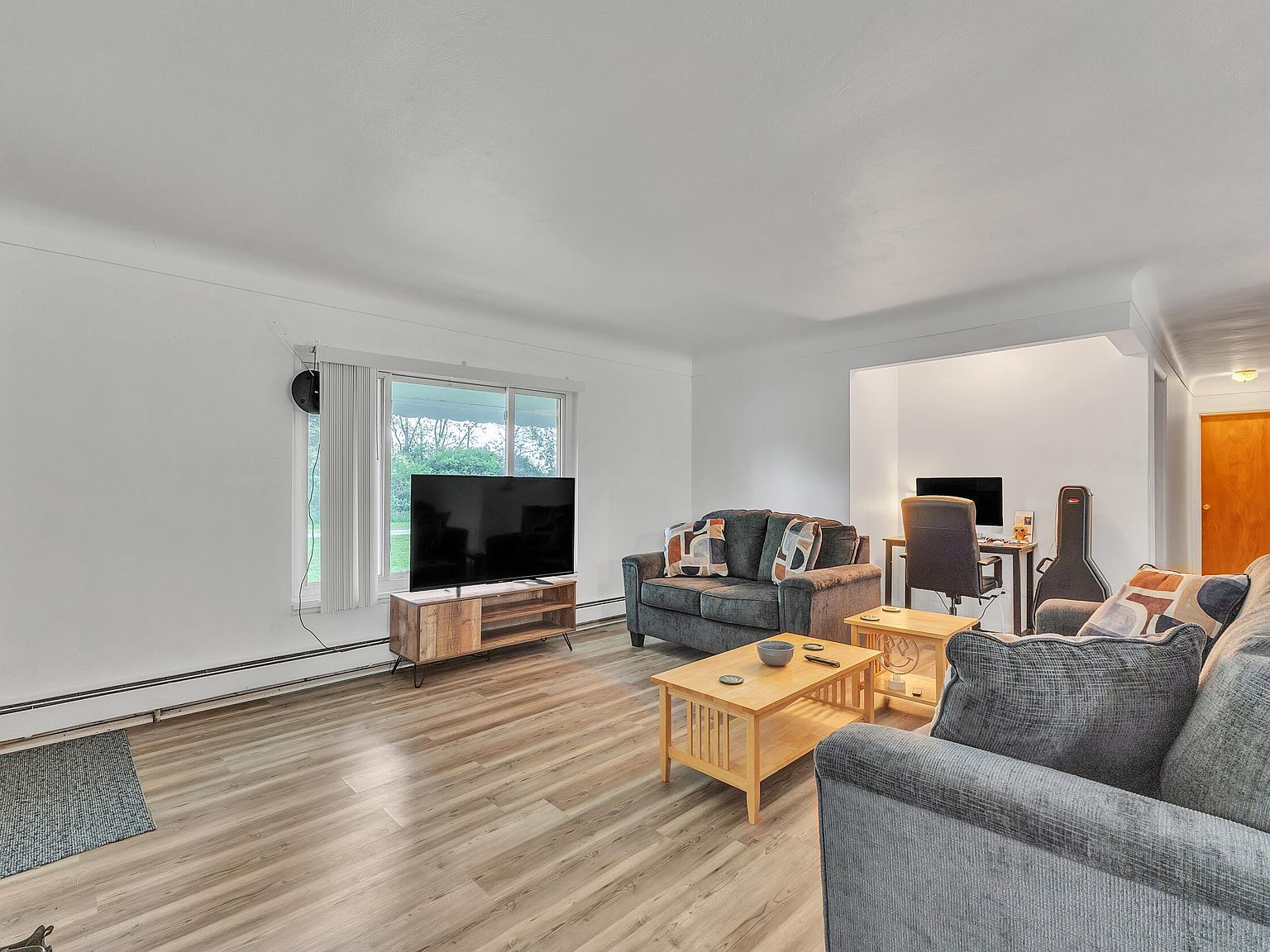 7038 Whitmore Lake Rd Whitmore Lake, MI 48189 - Thumbnail 5