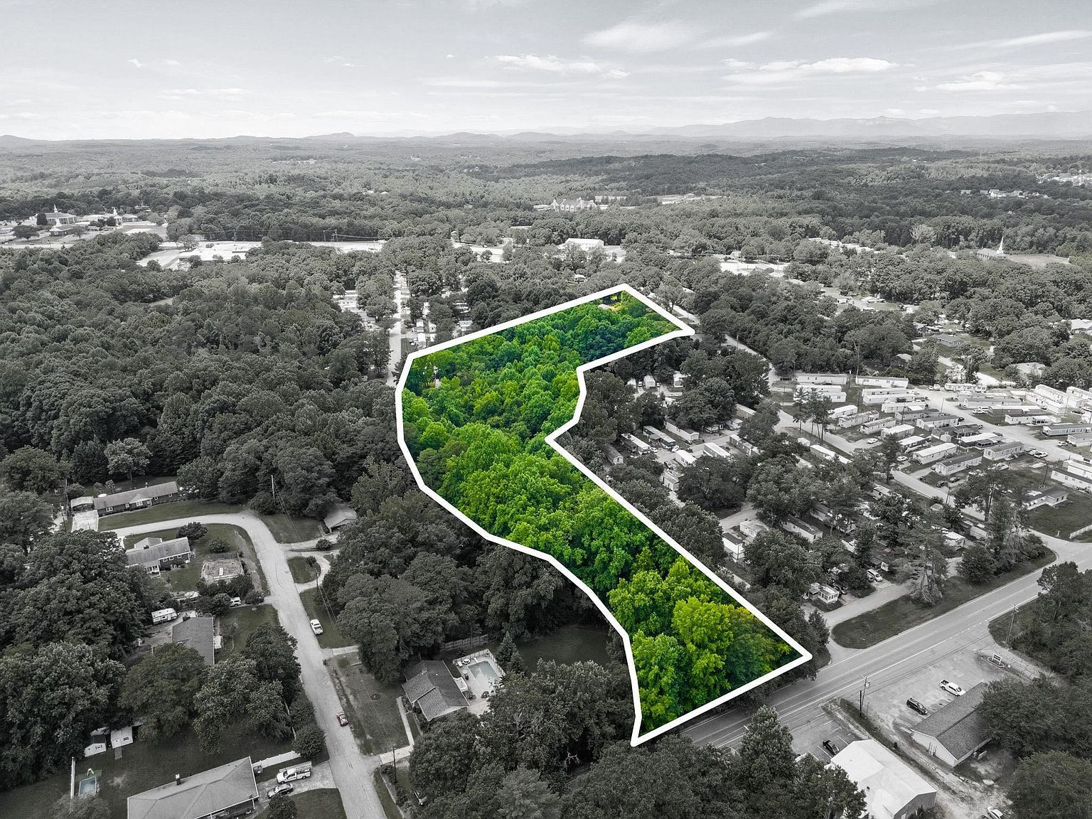 515 Hunts Bridge Rd Greenville, SC 29617 - Thumbnail 5