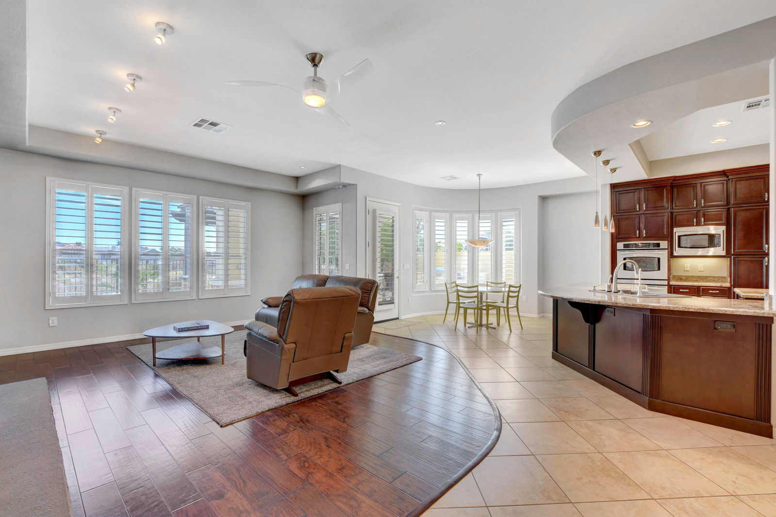 2122 Country Cove Court, Las Vegas, NV, USA, 89135 - Thumbnail 5