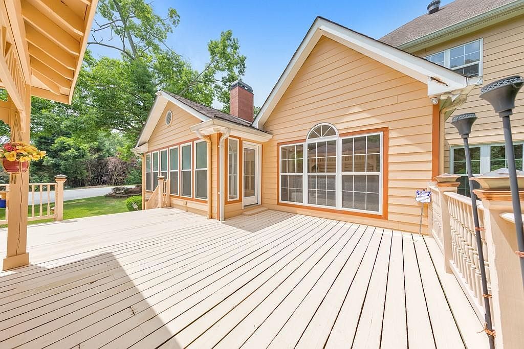 915 Chipley Ct Marietta, GA 30062 - Thumbnail 5