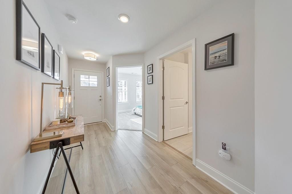 1243 Cedarcrest Blvd Acworth, GA 30101 - Thumbnail 5