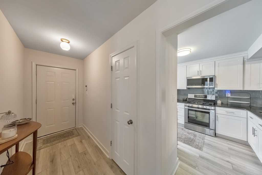 2901 Lenox Road Northeast #1005, Atlanta, GA, USA, 30324 - Thumbnail 5