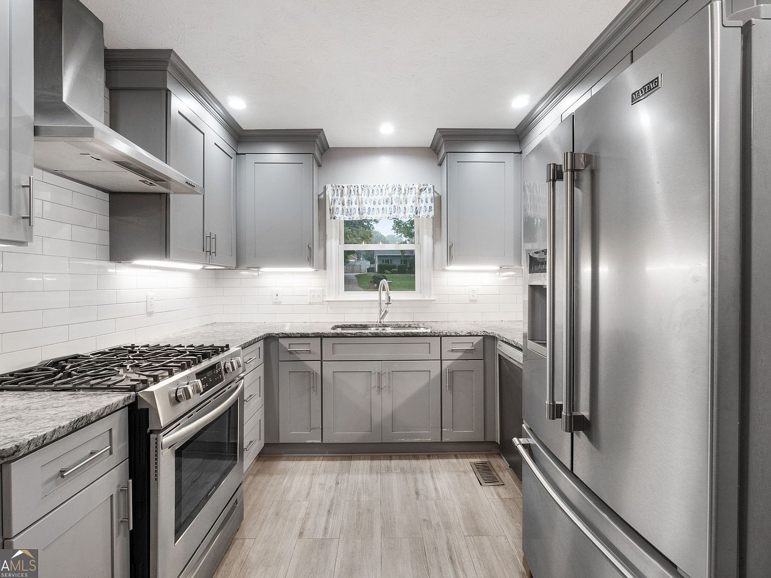 7972 Woods Ln Jonesboro, GA 30236 - Thumbnail 5