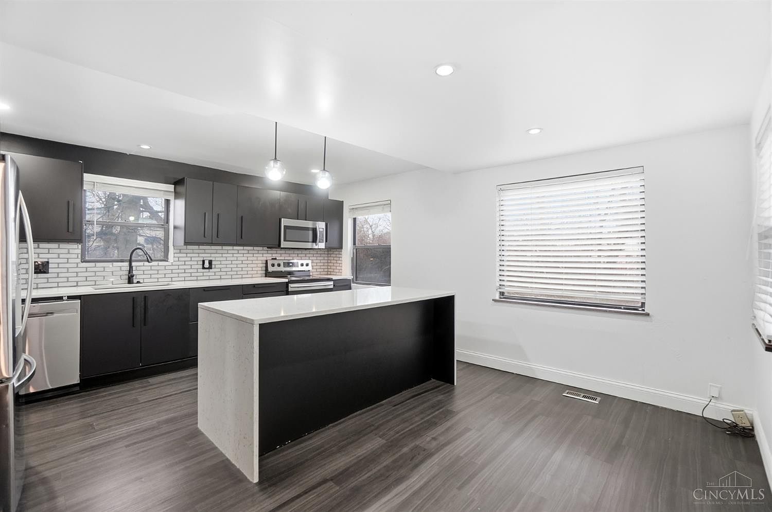 4915 Heuwerth Ave Cincinnati, OH 45238 - Thumbnail 5