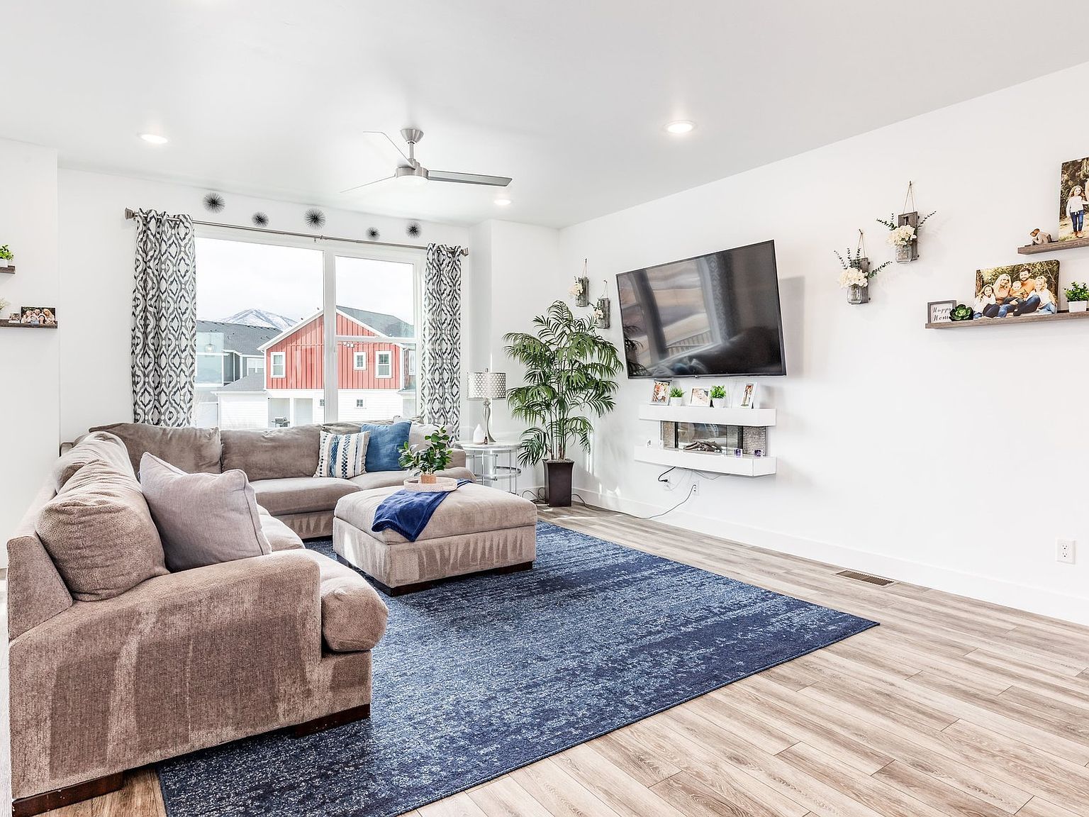 11661 S Skyward Rd W South Jordan, UT 84009 - Thumbnail 5