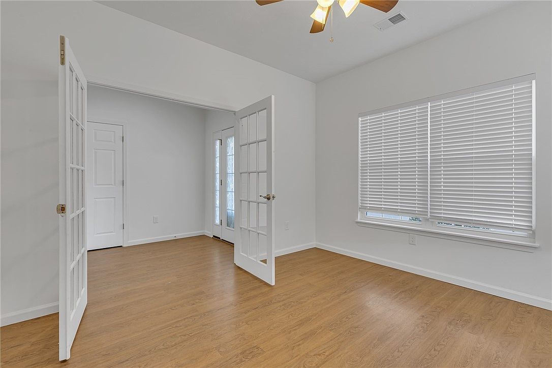 1502 Seminole Cir Beaver Falls, PA 15010 - Thumbnail 5