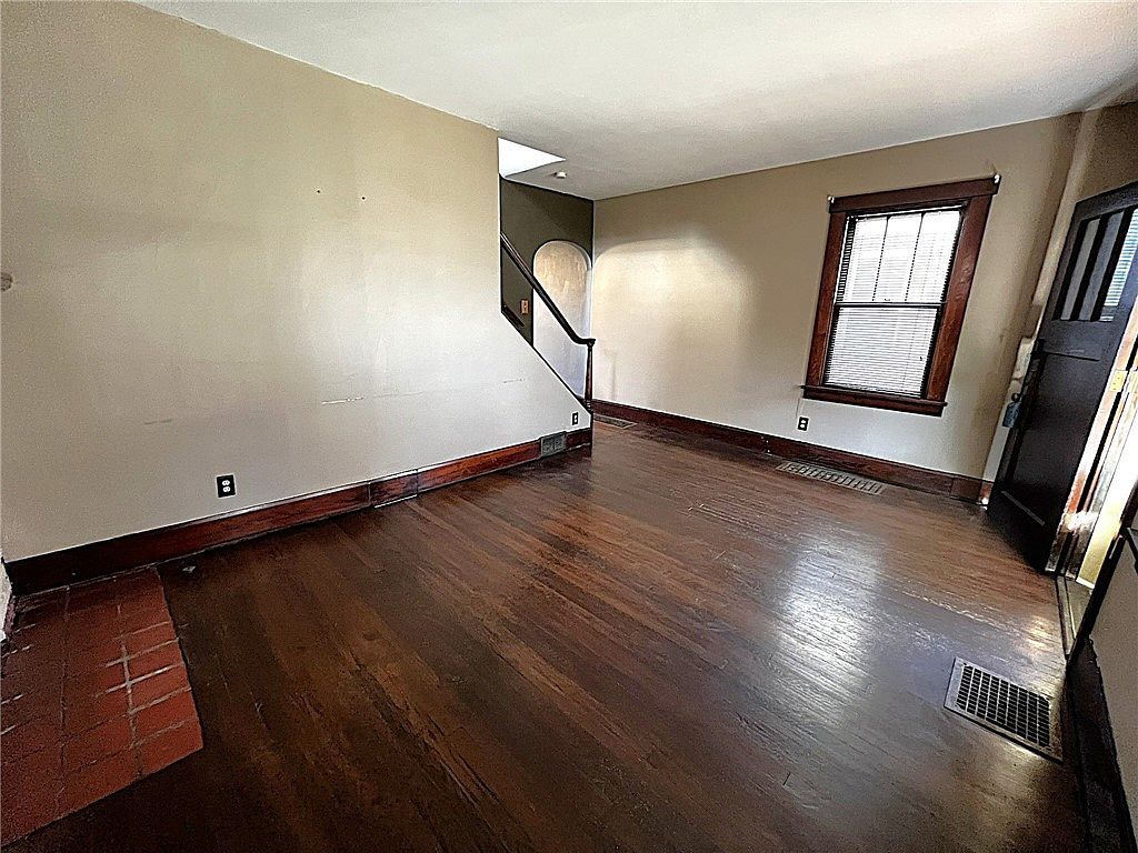 428 Avenue D Pittsburgh, PA 15221 - Thumbnail 5