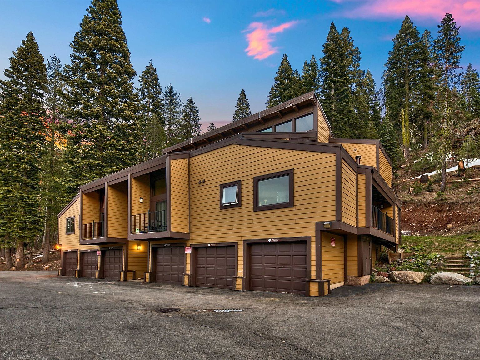 2090 Chalet Rd #24 Olympic Valley, CA 96146 - Thumbnail 5