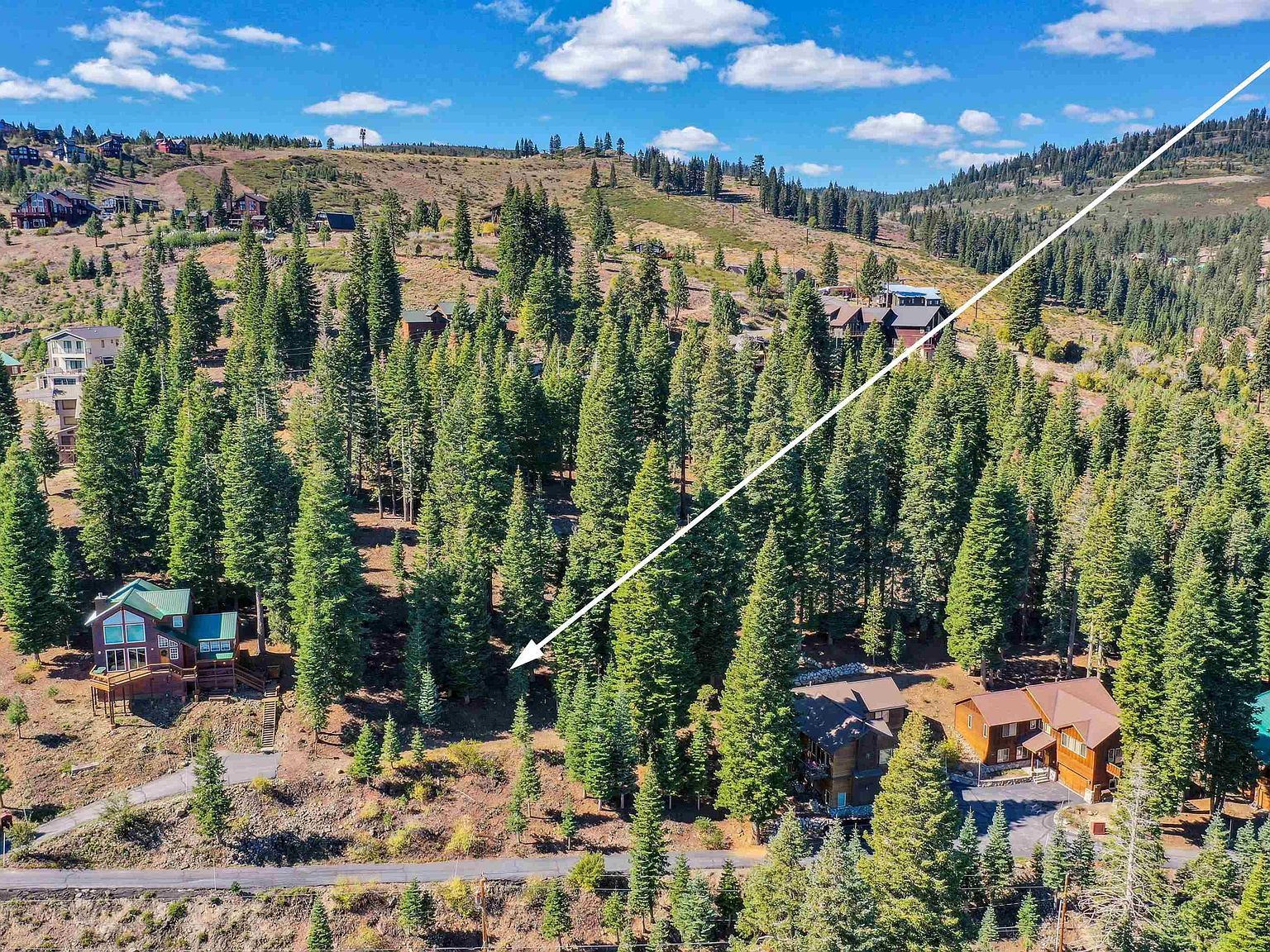 11926 Rhineland Ave Truckee, CA 96161 - Thumbnail 5