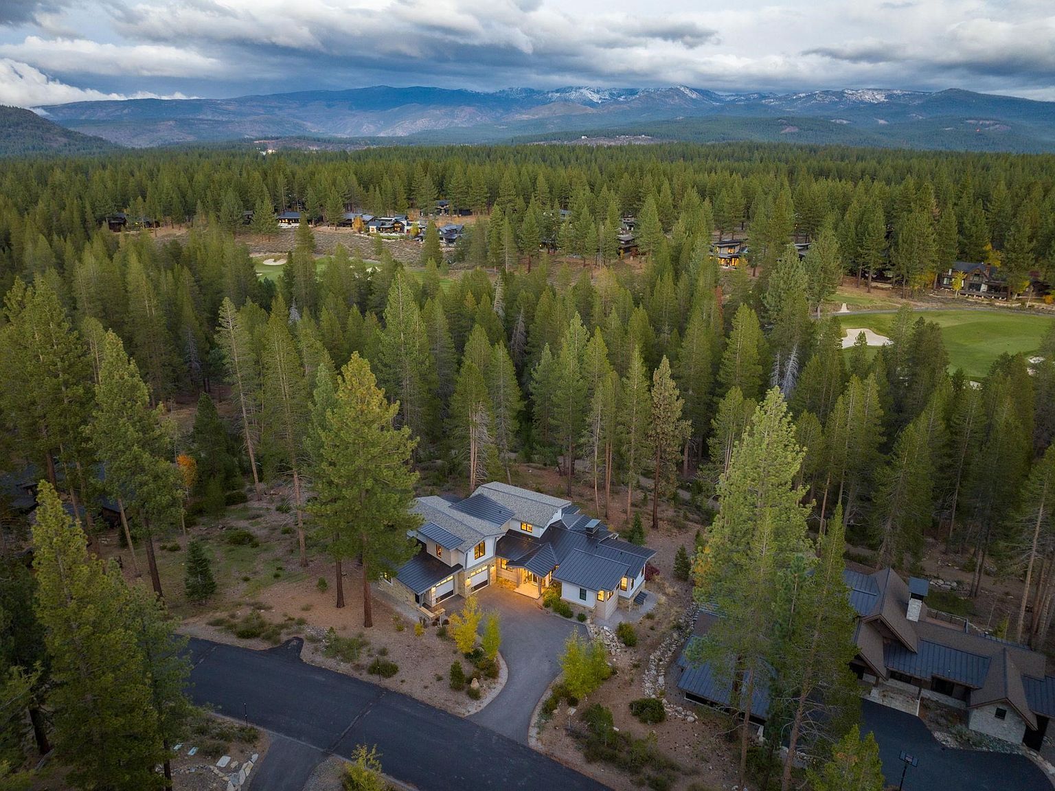 11791 Ghirard Rd Truckee, CA 96161 - Thumbnail 5