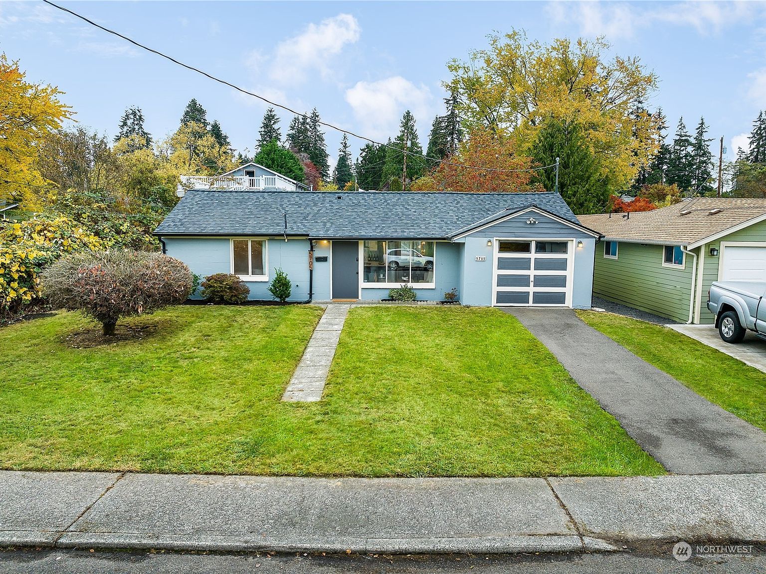 5705 241st St SW Mountlake Terrace, WA 98043 - Thumbnail 5