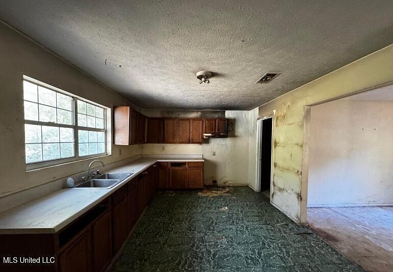 122 Hull Dr Magee, MS 39111 - Thumbnail 5