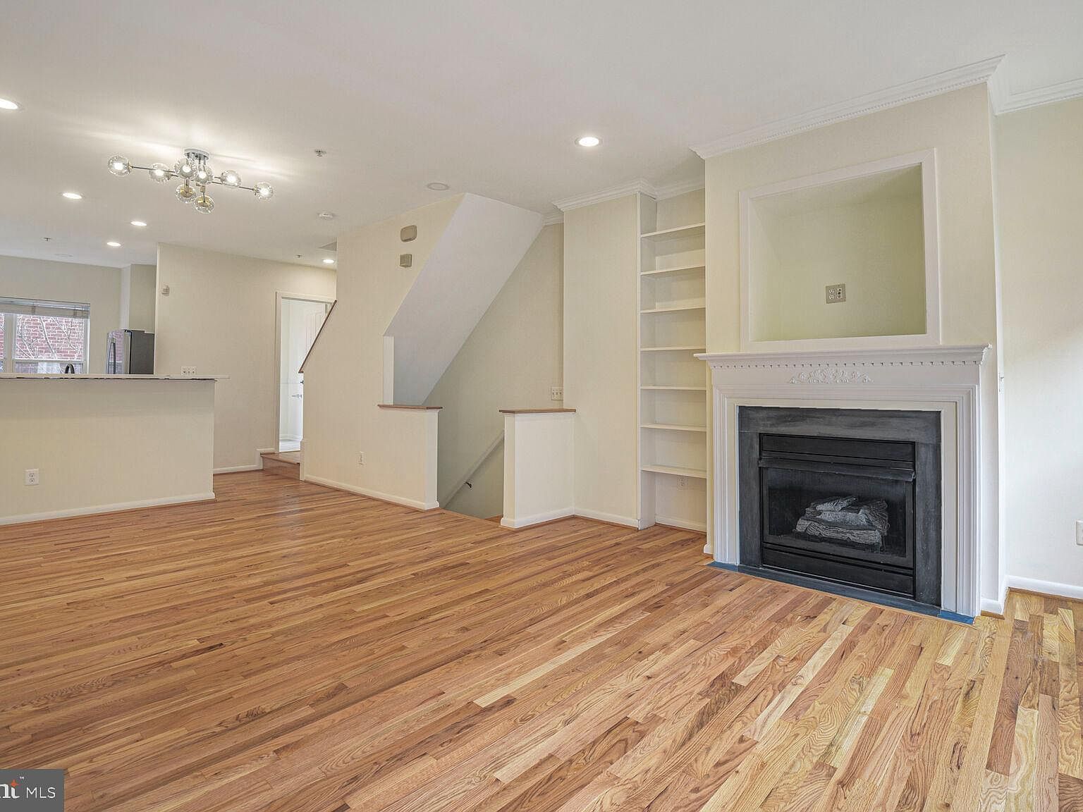 2127 12th Pl NW Washington, DC 20009 - Thumbnail 5