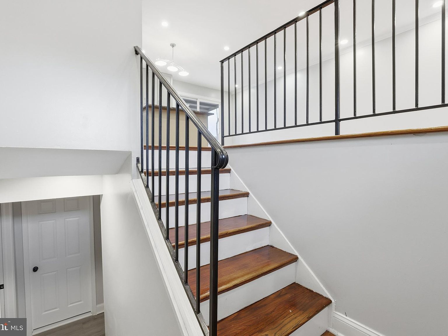 211 Jack St Baltimore, MD 21225 - Thumbnail 5