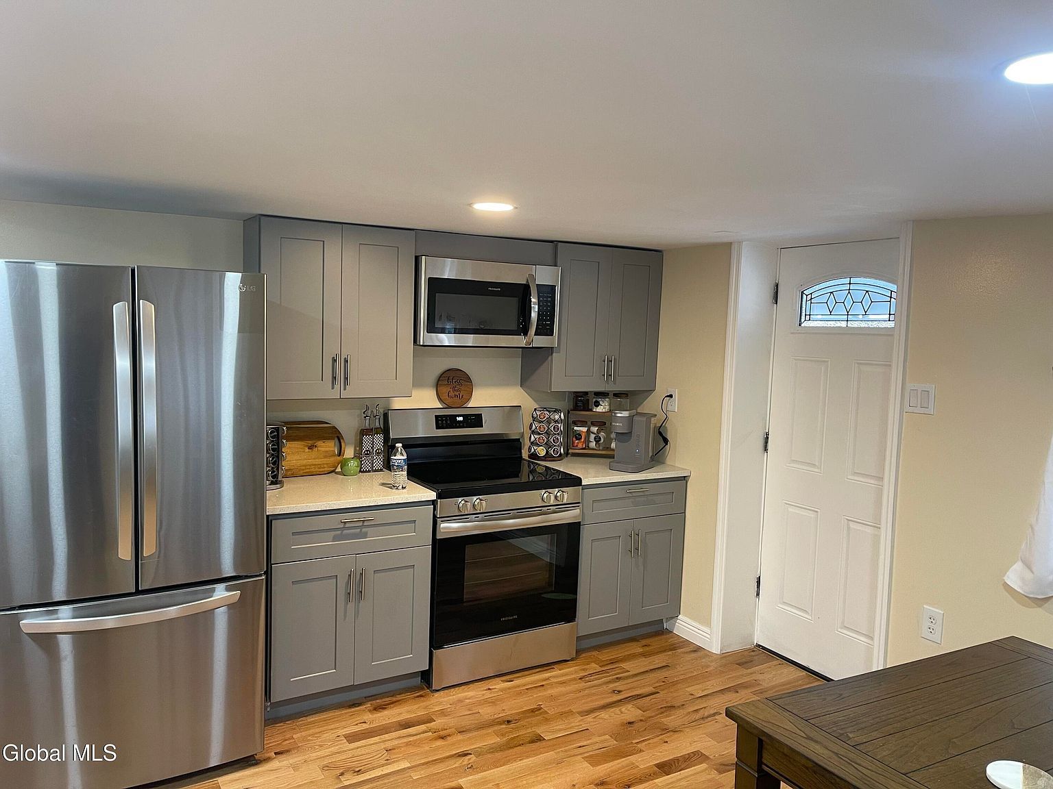 12 Louden Rd Saratoga Springs, NY 12866 - Thumbnail 5