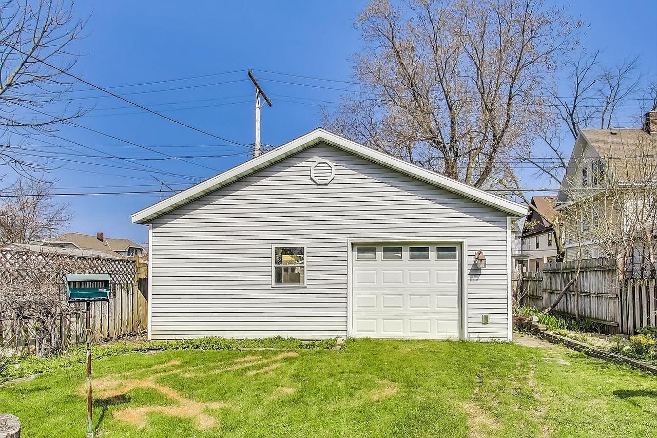 1431 Blaine Ave Racine, WI 53405 - Thumbnail 5