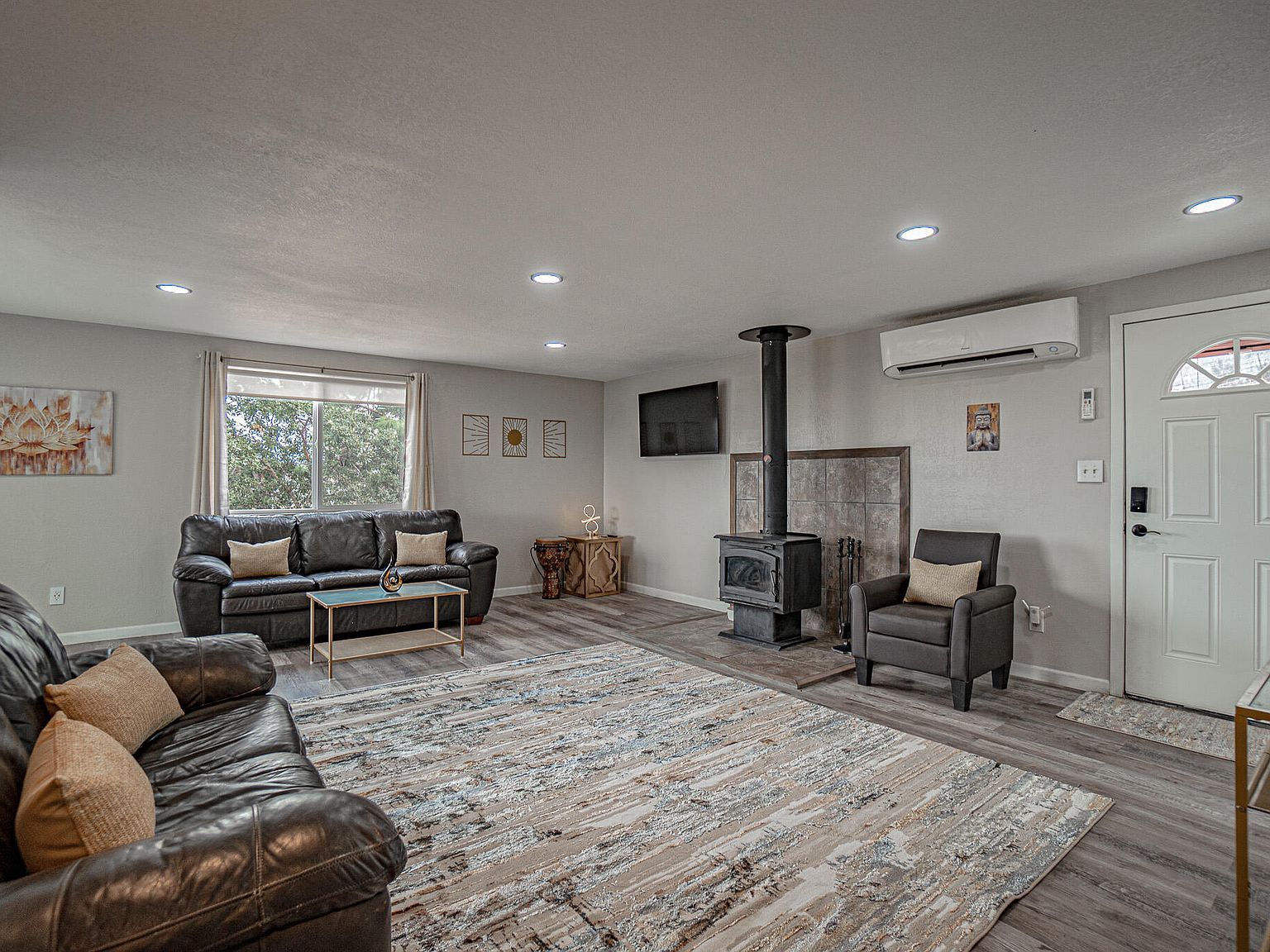 739 W Rolling Hills Dr Eagle Pt, OR 97524 - Thumbnail 5