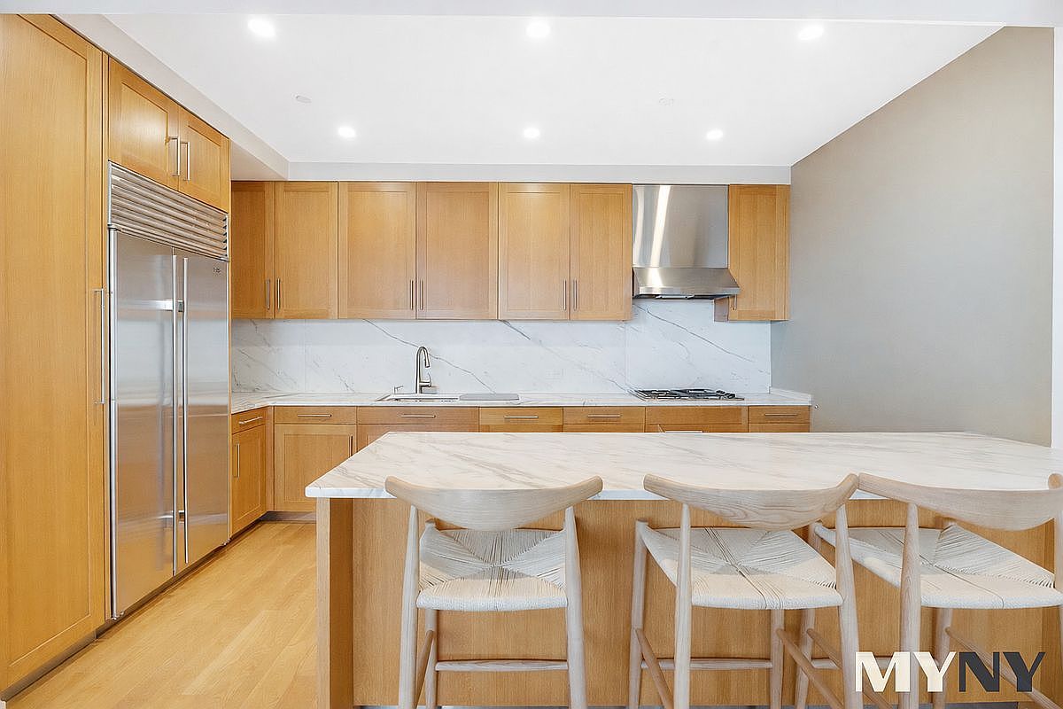 130 W 30th St APT 14B New York, NY 10001 - Thumbnail 5