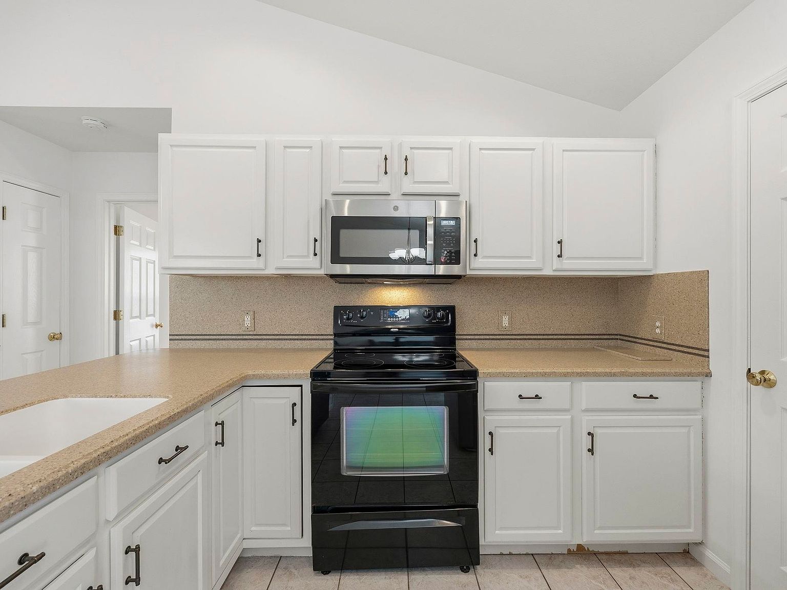 6681 Wisteria Dr Myrtle Beach, SC 29588 - Thumbnail 5