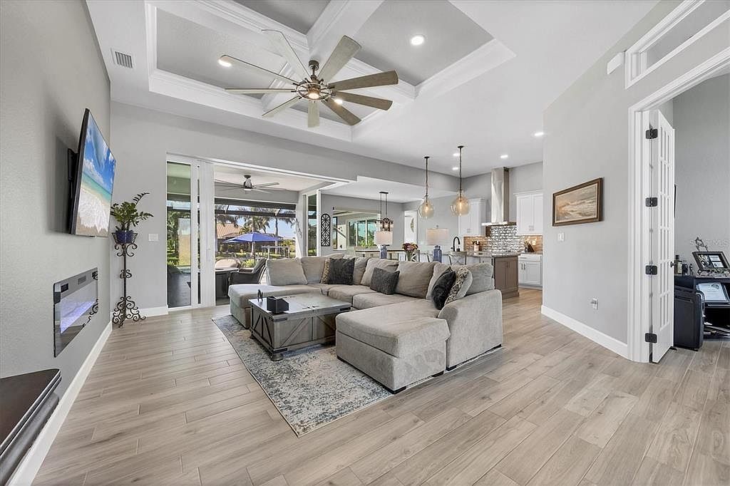 15308 Acorn Cir Port Charlotte, FL 33981 - Thumbnail 5