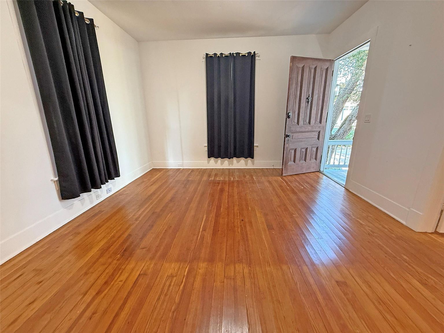 1415 Moody Galveston, TX 77550 - Thumbnail 5