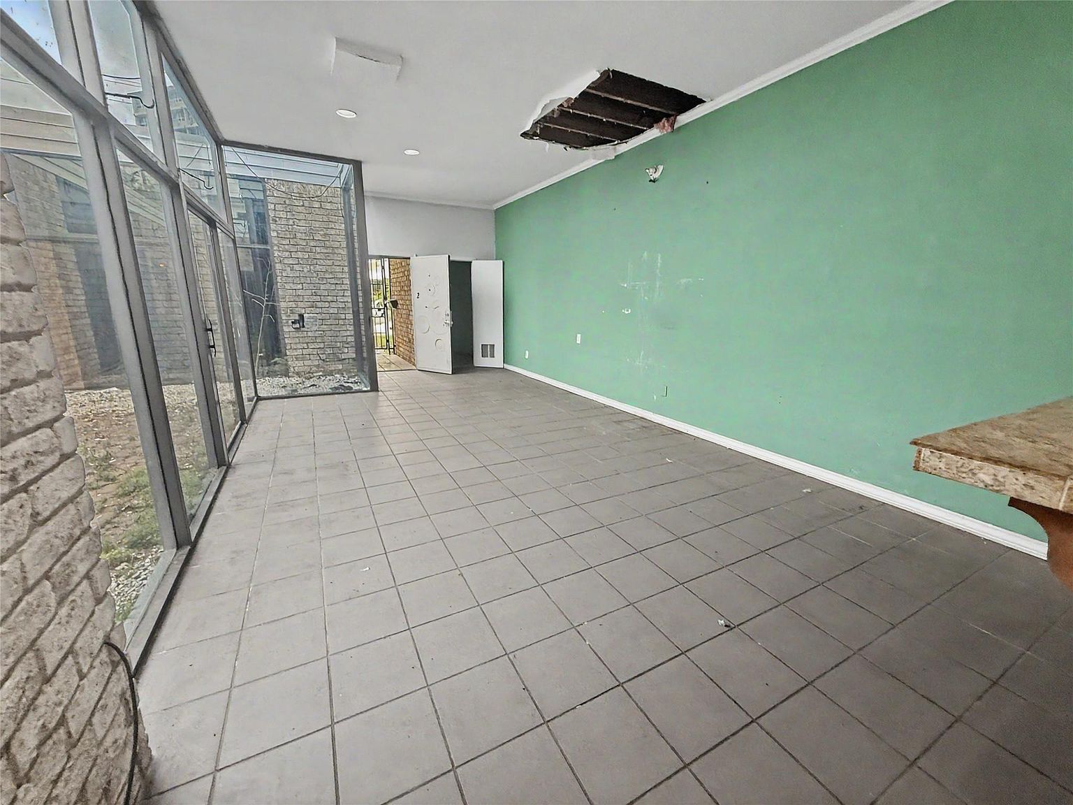2106 Avenue L Galveston, TX 77550 - Thumbnail 5