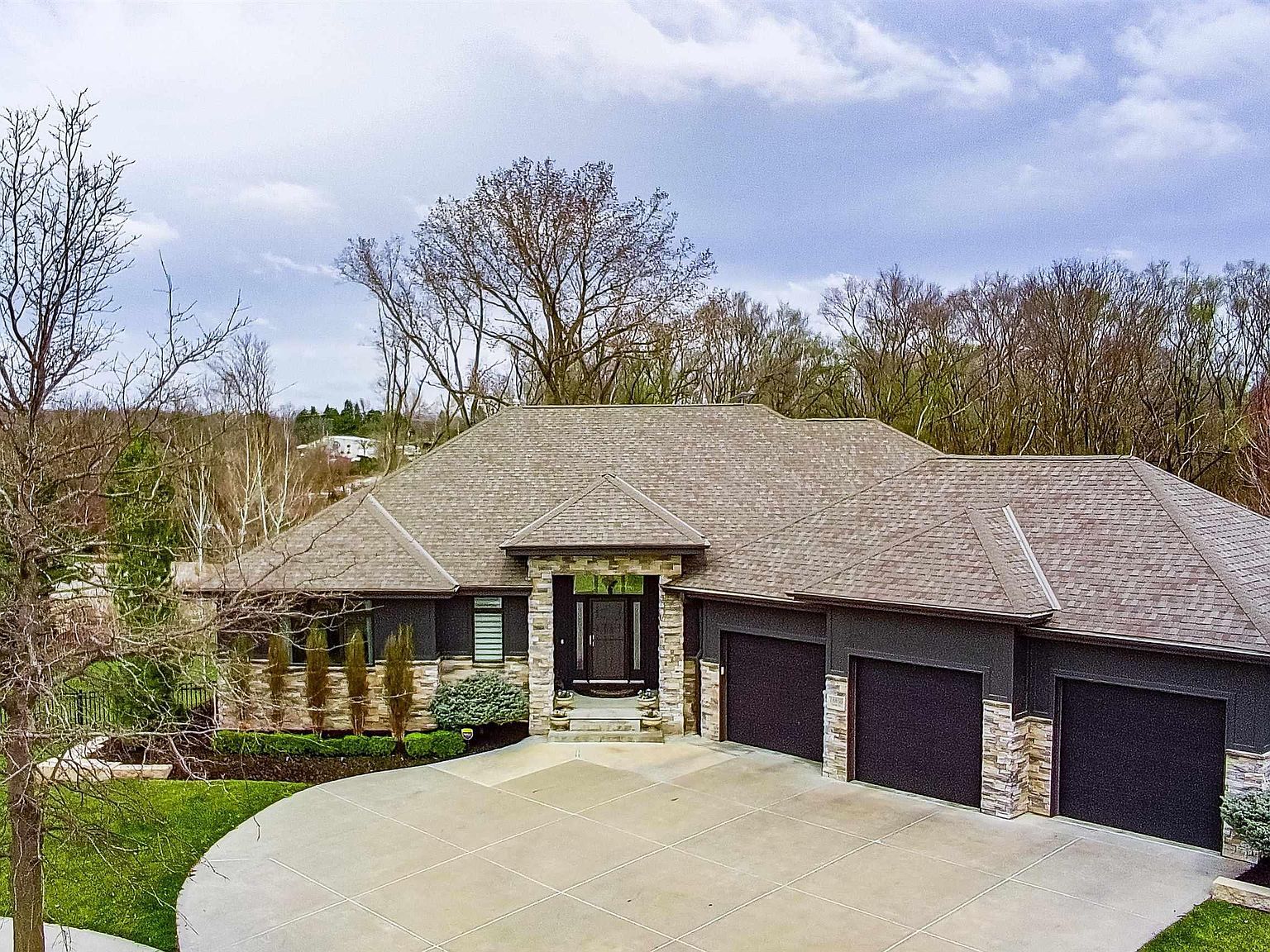 18850 Vinton St Omaha, NE 68130 - Thumbnail 5