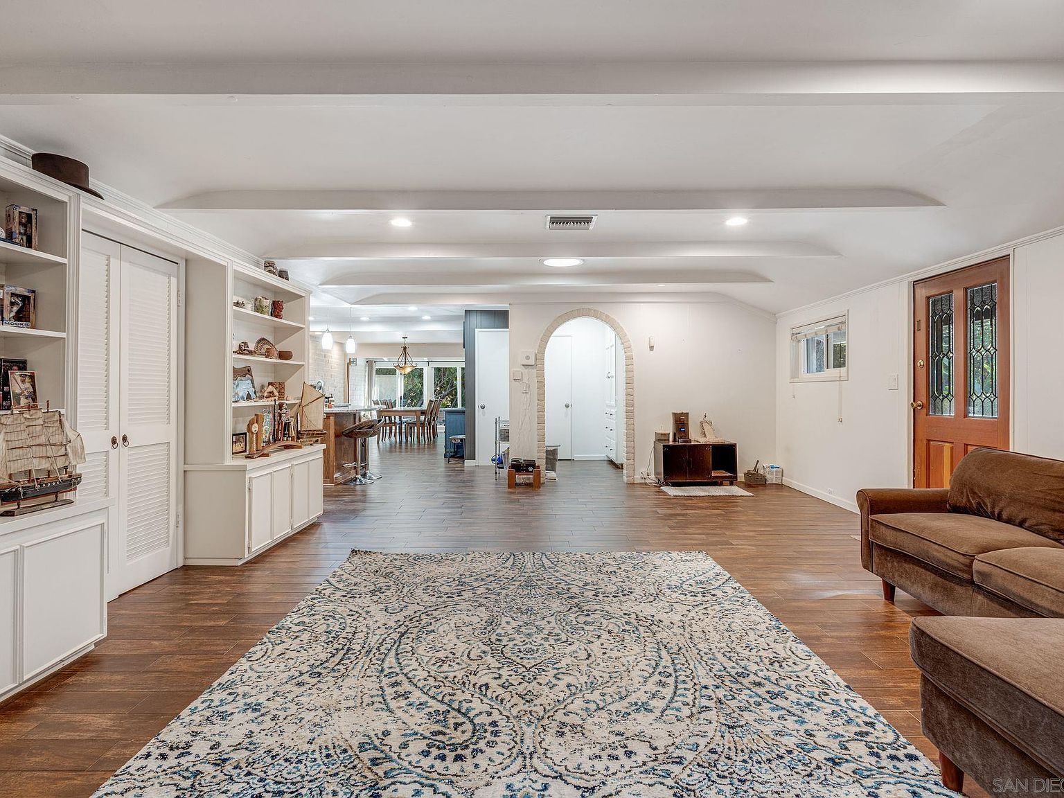 4201 Avenida Gregory Spring Valley, CA 91977 - Thumbnail 5