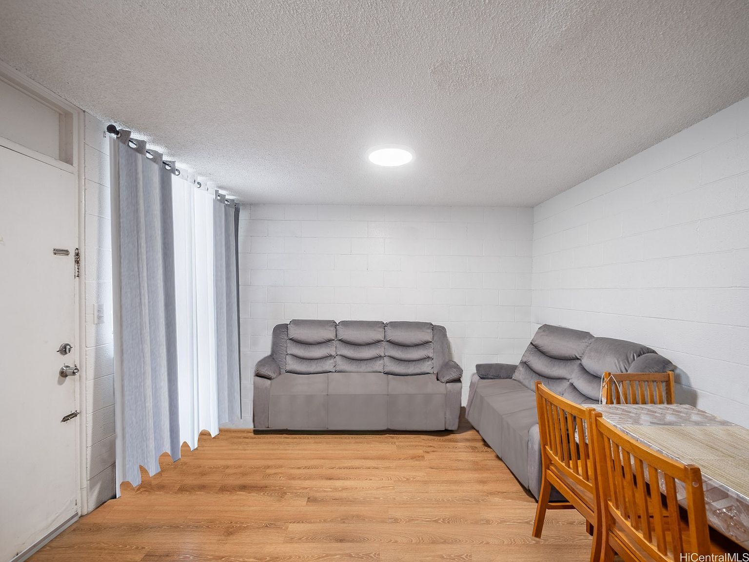 954 Akepo Ln Honolulu, HI 96817 - Thumbnail 5