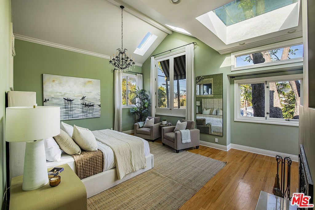 2645 33rd St Santa Monica, CA 90405 - Thumbnail 5