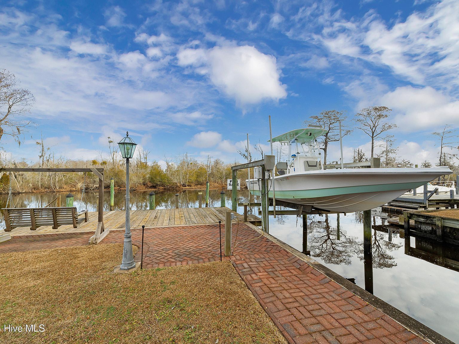 104 Outrigger Rd New Bern, NC 28562 - Thumbnail 5