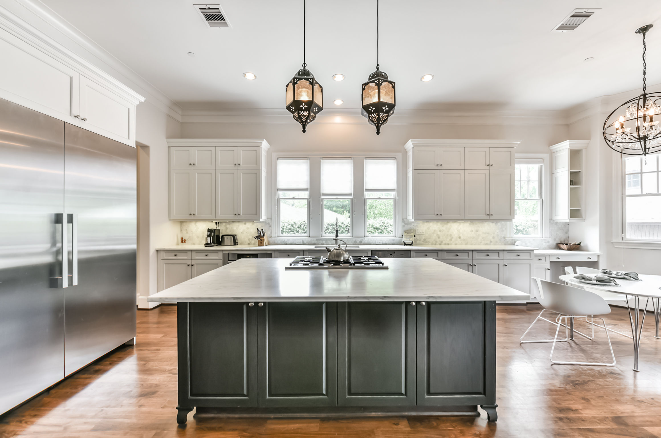 4706 Maple Street, Bellaire, TX, USA, 77401  | Single Family