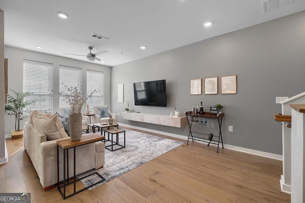 1050 Stacks Ave SE Unit 1506 Atlanta, GA 30315 - Thumbnail 5