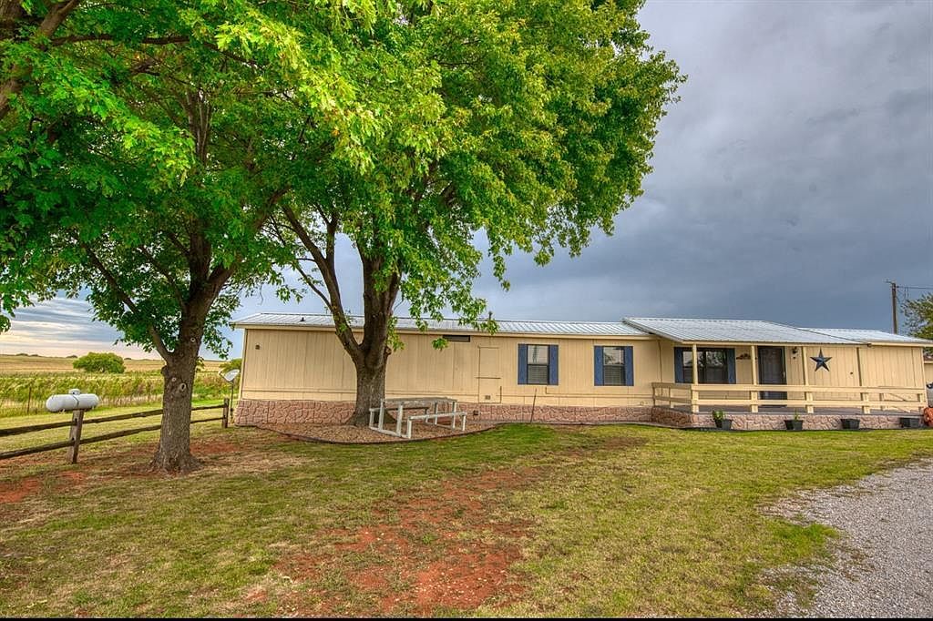 19281 Route 66 N Sayre, OK 73662 - Thumbnail 5