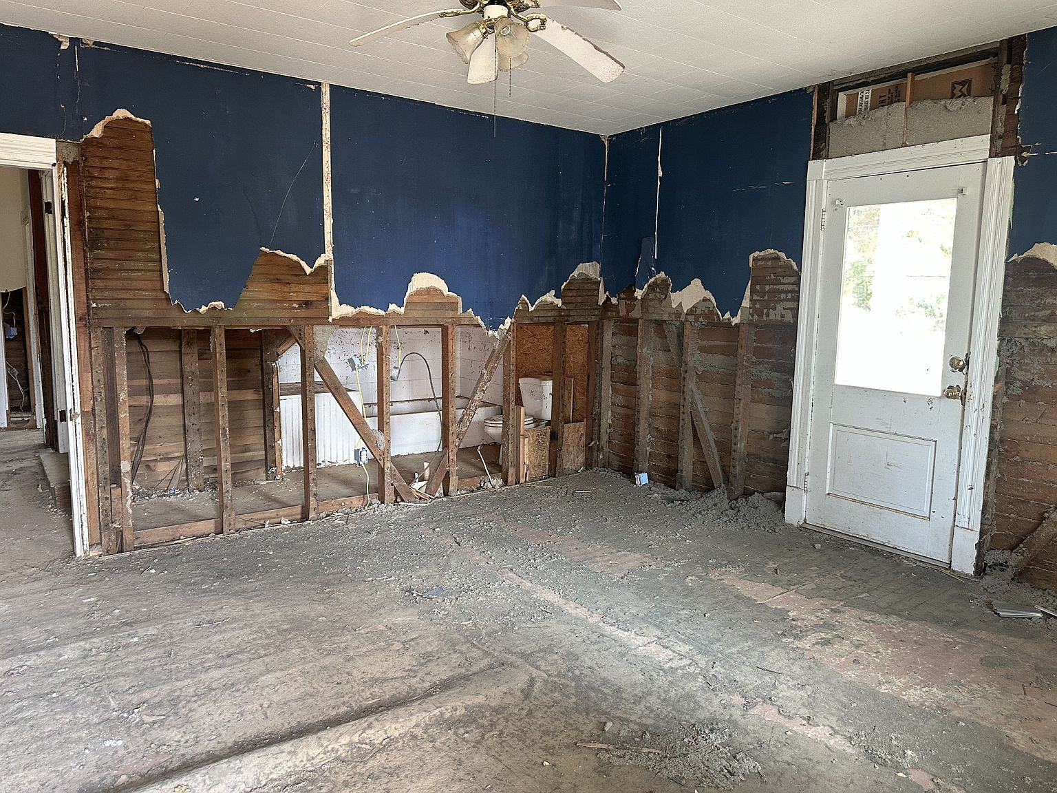 101 Slayden Ave Waverly, TN 37185 - Thumbnail 5