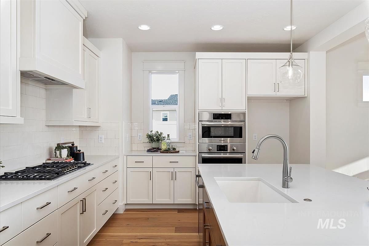 9440 S Egg Harbor Ave Kuna, ID 83634 - Thumbnail 5