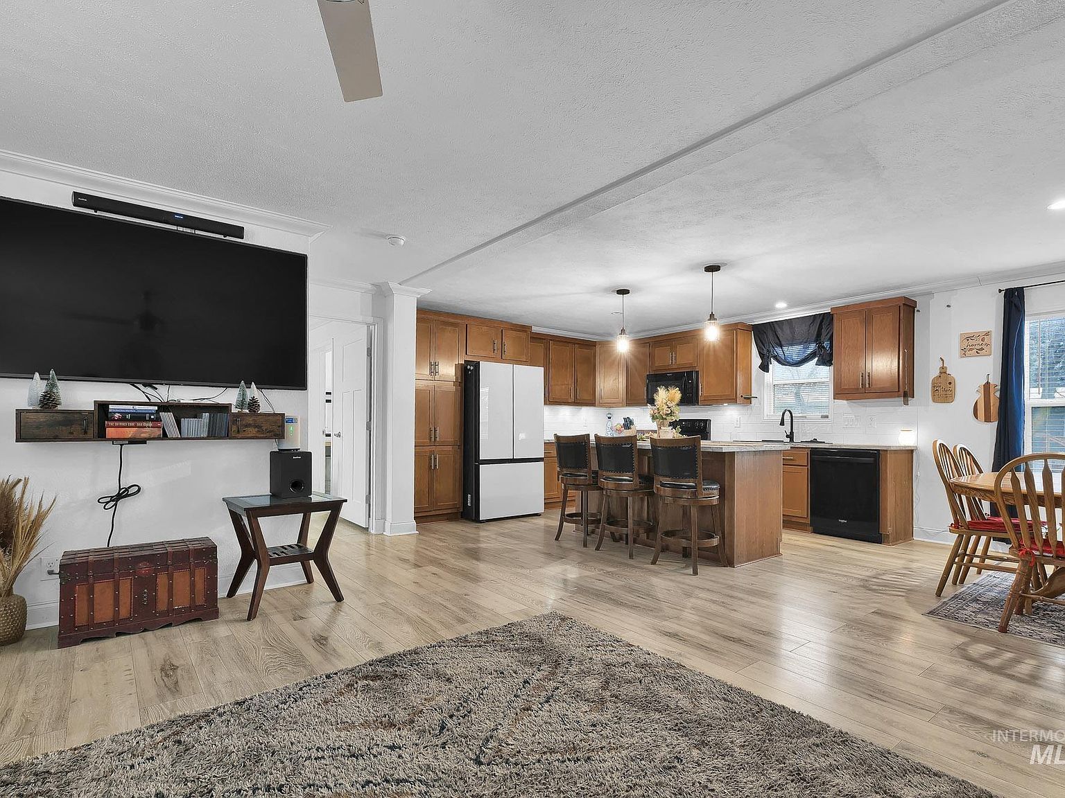 8483 W Irving Ln Boise, ID 83704 - Thumbnail 5