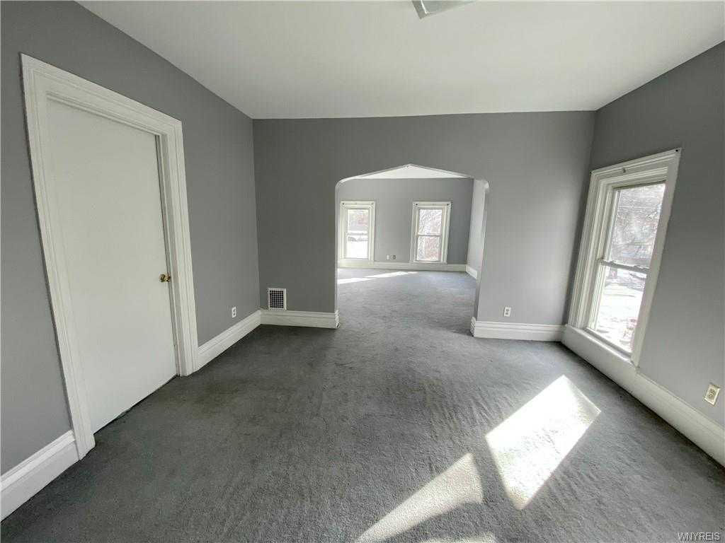 1356 Ontario Avenue, Niagara Falls, NY, USA, 14305 - Thumbnail 5