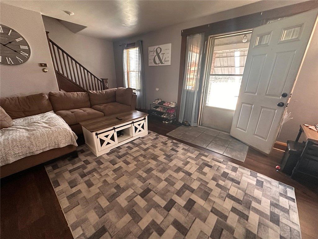 1017 Pennsylvania Ave Clairton, PA 15025 - Thumbnail 5