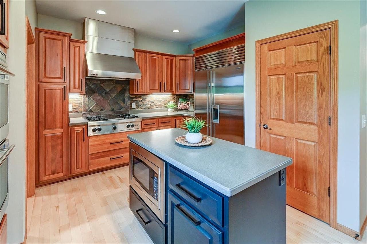 3930 Mammoth Trl Madison, WI 53719 - Thumbnail 5