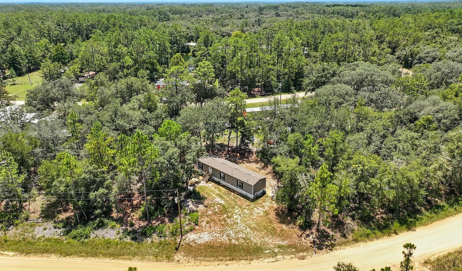 1141 Donovan Ave Interlachen, FL 32148 - Thumbnail 5