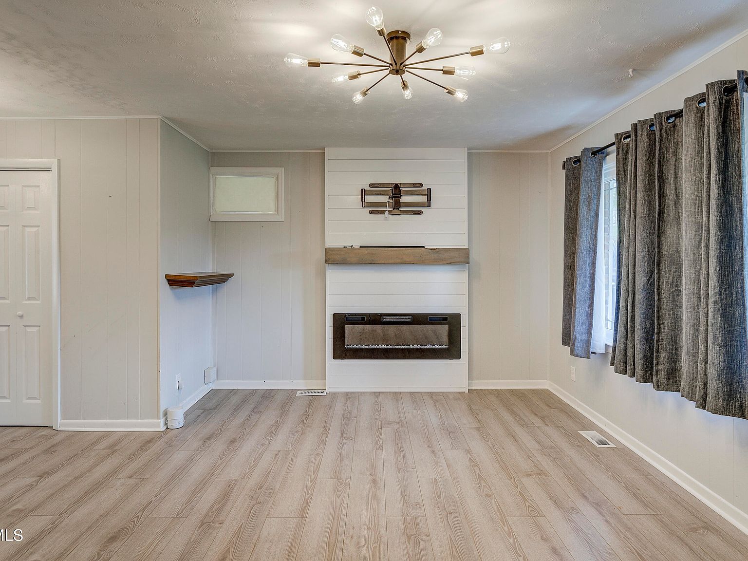 2228 Hall St Kingsport, TN 37660 - Thumbnail 5