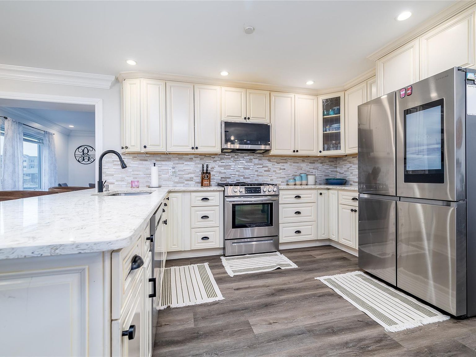 615 Pearl St Oceanside, NY 11572 - Thumbnail 5